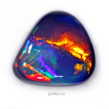 Драгоценный камень Опал